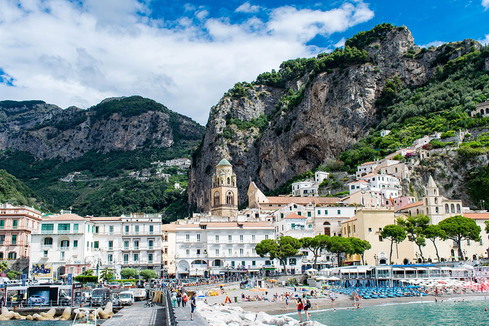 The harbor where tourists catch boats to the island of Capri and other coastal towns