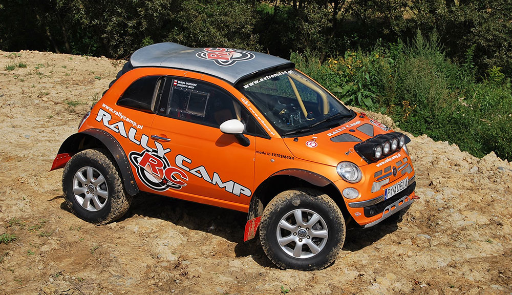 FIAT-500-rally-car