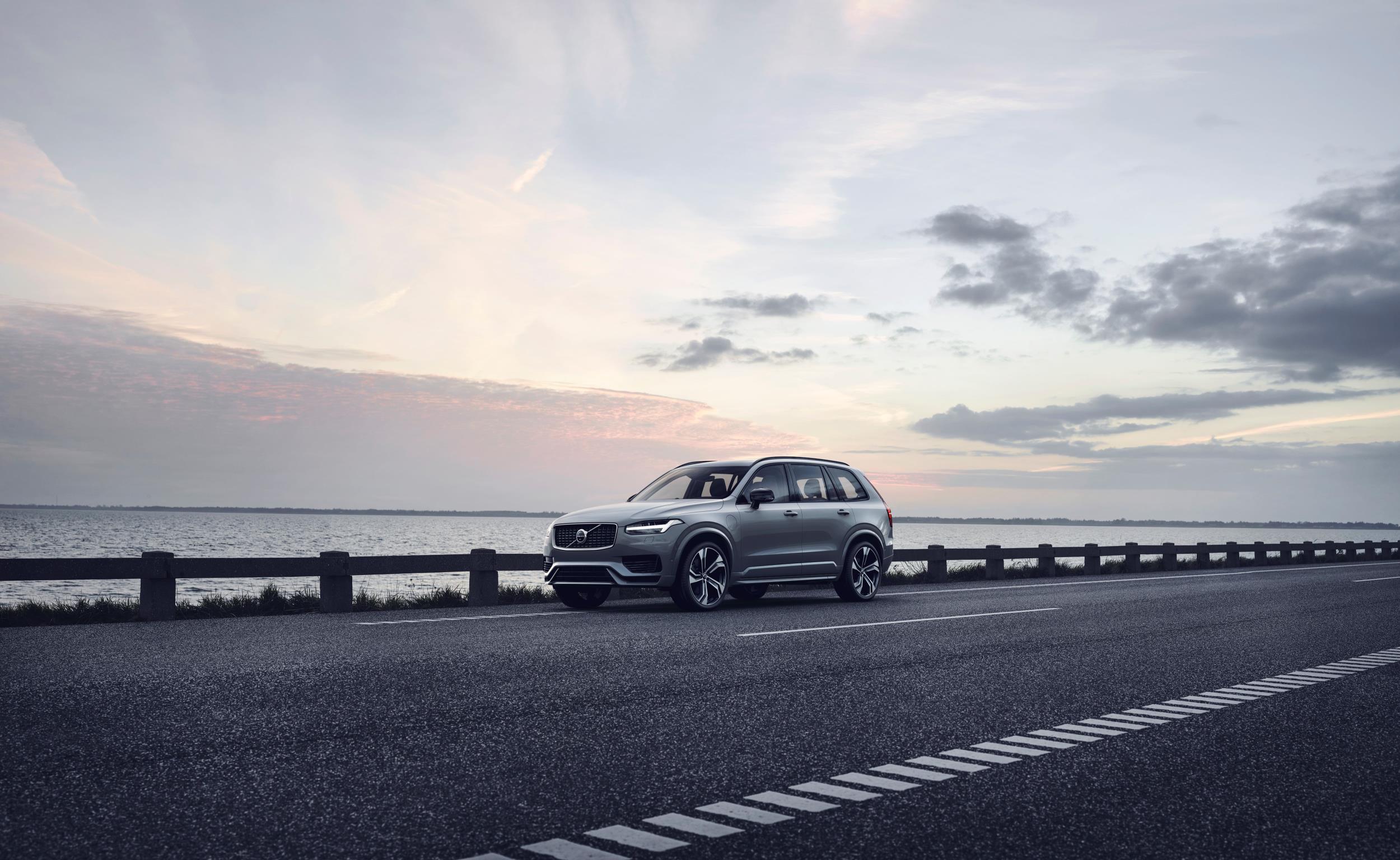 Volvo XC90 receives a facelift