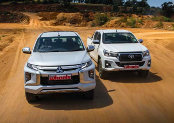 Road test: Toyota Hilux VS Mitsubishi Triton