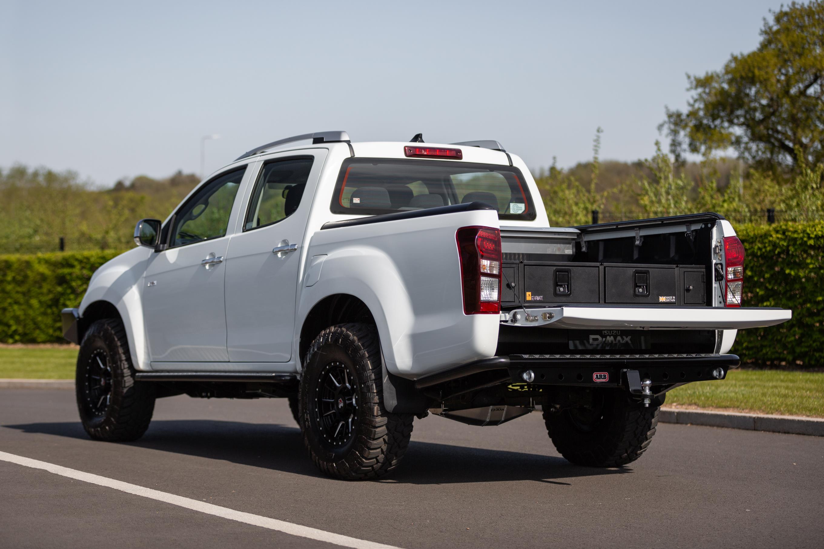 Download Isuzu UK builds one-off D-Max GO2 extreme off-roader - Leisure Wheels