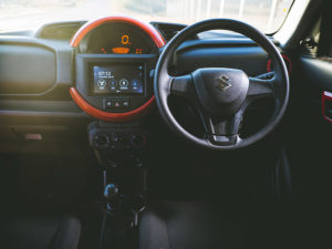 Suzuki | Ignis | adventure drive | compact crossover | interior